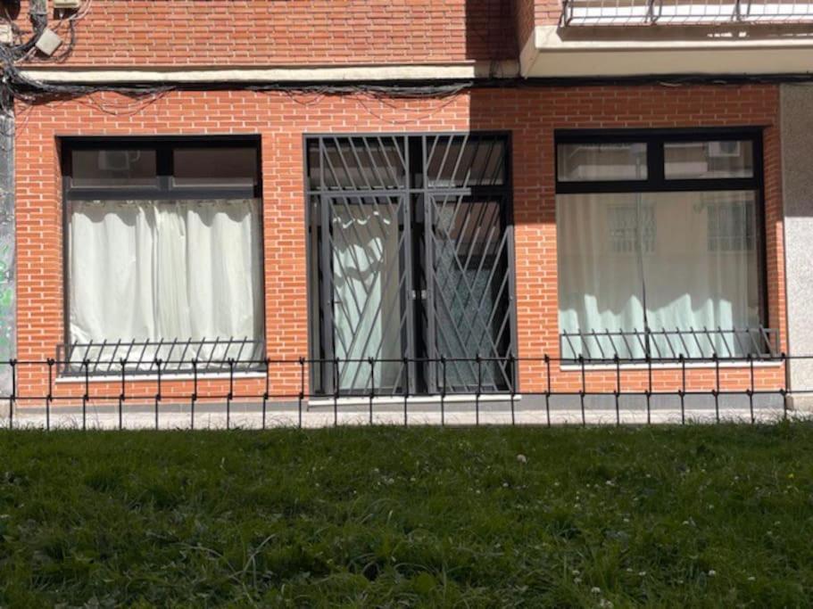 Nuevo Y Confortable Apartamento En Vista Alegre Madrid Exterior foto